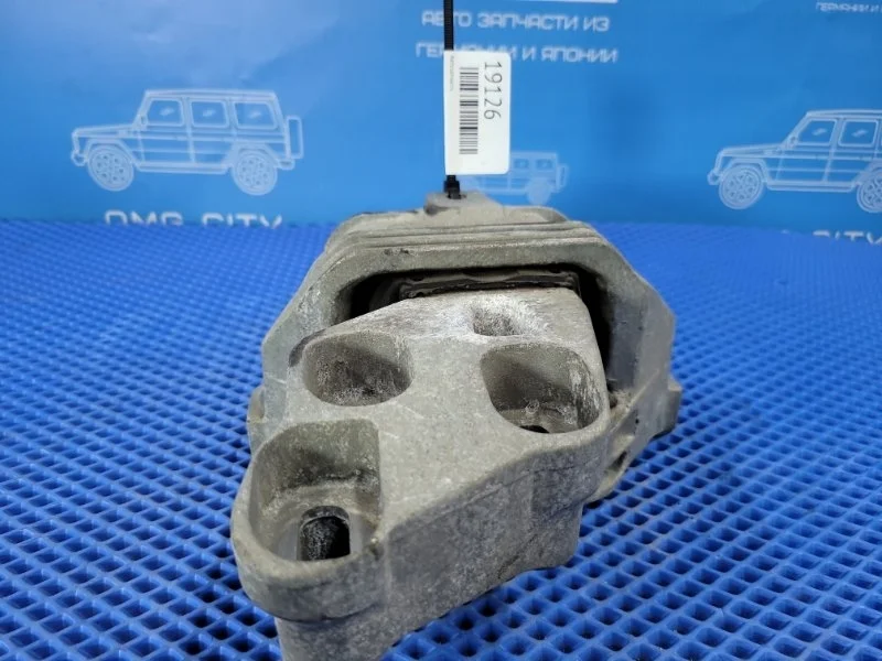 Подушка двигателя Mercedes-Benz B-Class 2013 A2462400617 W246 М270910