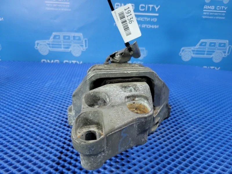 Подушка двигателя Mercedes-Benz B-Class 2013 A2462400617 W246 М270910