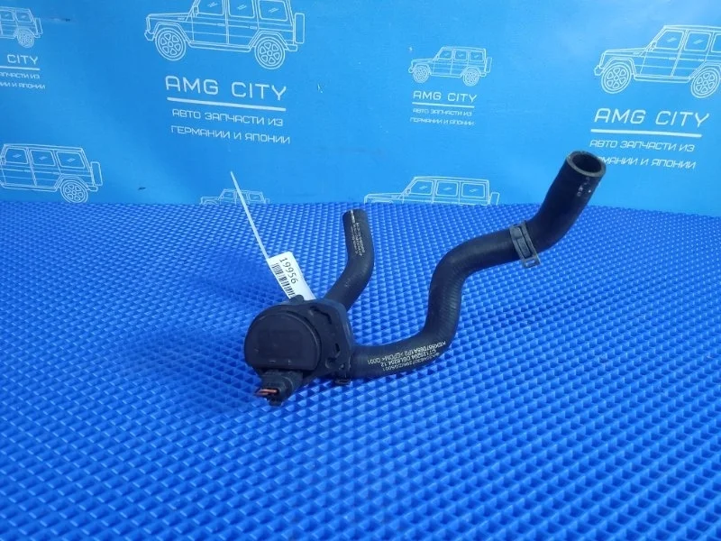 Патрубок системы охлаждения Mercedes-Benz C-Class 2010 A2048301996 W204 М271820