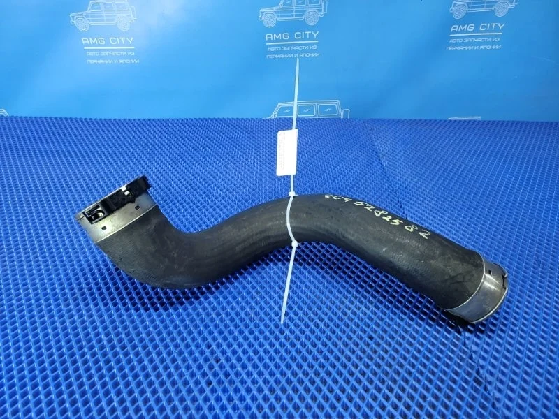 Патрубок интеркулера Mercedes-Benz C-Class 2010 A2045282582 W204 М271820