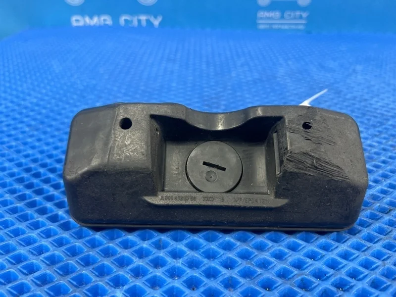 Поддомкратник Mercedes-Benz E-Class 2013 A0009986750 W212 М276952