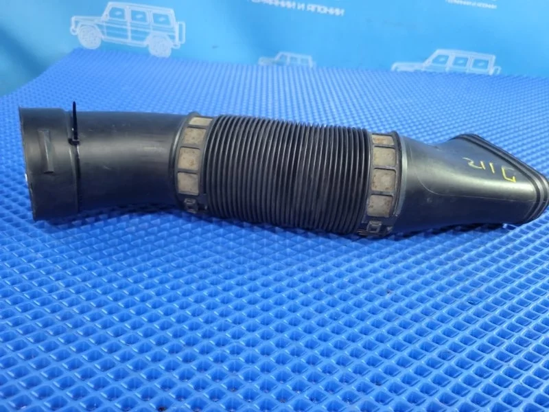 Патрубок воздушного фильтра Mercedes-Benz E-Class 2003 A1120943482 W211 М112949