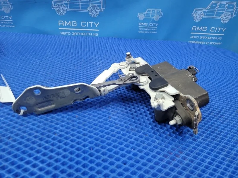 Петля капота Mercedes-Benz C-Class 2013 A2048800128 W204 M271820, левая