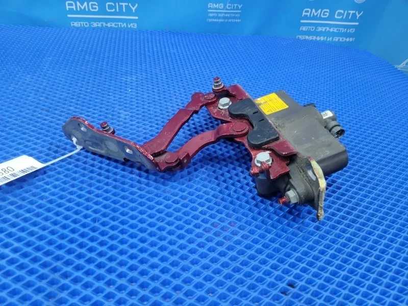 Петля капота Mercedes-Benz C-Class 2013 A2048800128 W204 M271820, левая