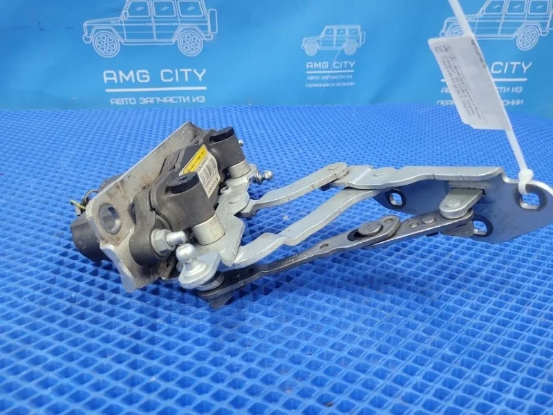 Петля капота Mercedes-Benz C-Class 2011 A2048800228 W204 M271820, правая