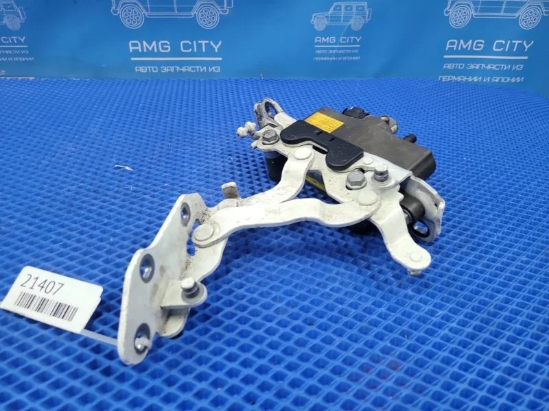 Петля капота Mercedes-Benz C-Class 2011 A2048800228 W204 M271820, правая