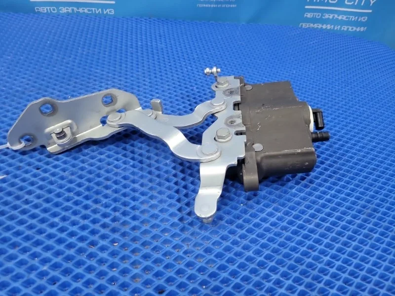 Петля капота Mercedes-Benz C-Class 2011 A2048800228 W204 M271820, правая