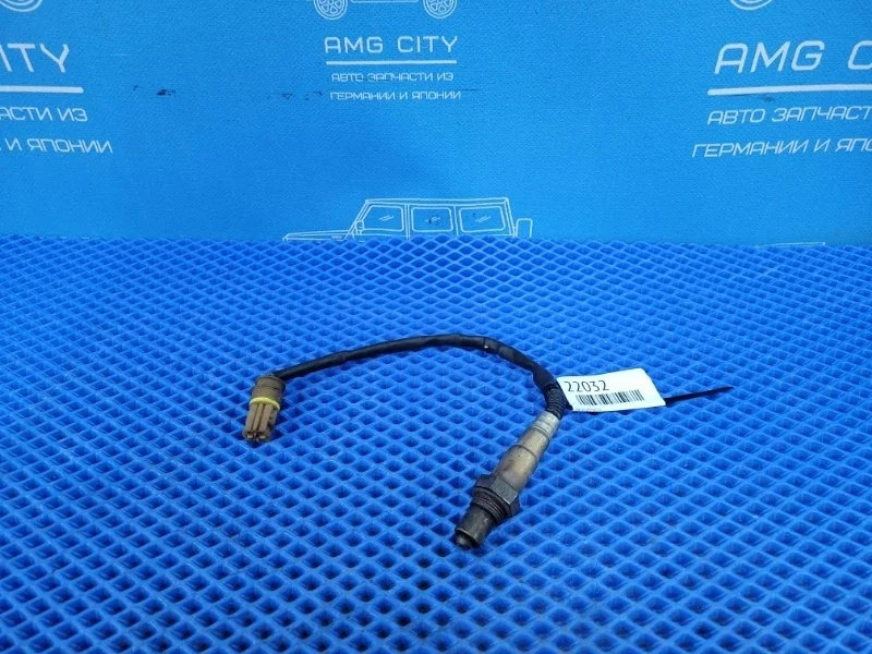 Датчик кислородный Mercedes-Benz M-Class 2007 A0015404617 W164 М156980, правый