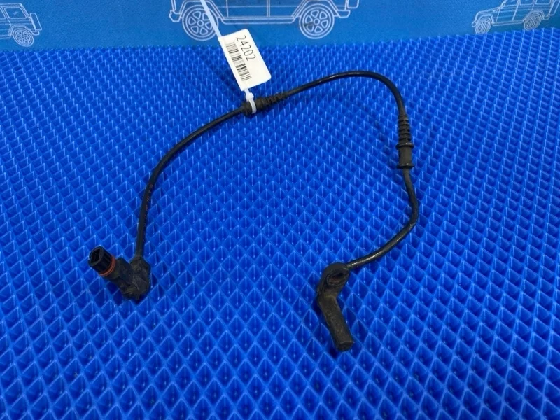 Датчик ABS Mercedes-Benz Clc-Class 2001 A2035400417 W203 М271955, передний правый