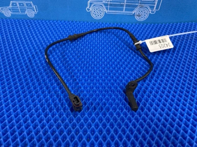 Датчик ABS Mercedes-Benz Clc-Class 2001 A2035400417 W203 М271955, передний правый