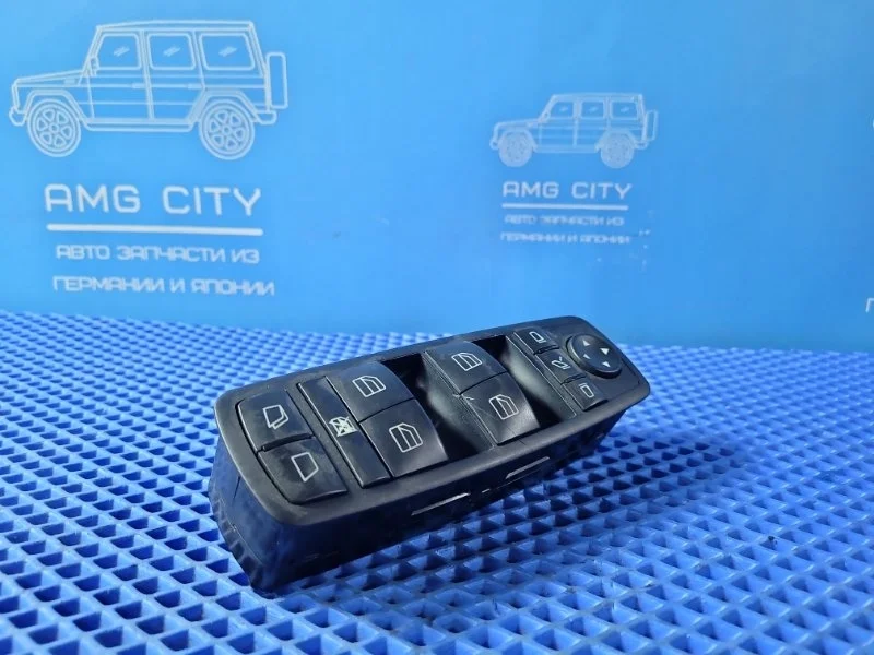 Блок управления сиденьем Mercedes-Benz R-Class 2006 A2518300390 W251 М272967, передний левый