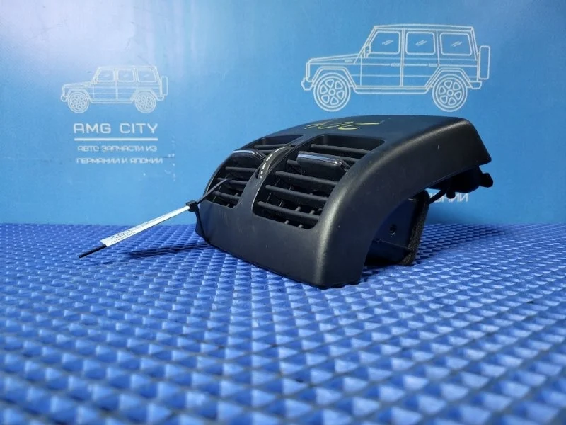 Дефлектор воздушный Mercedes-Benz C-Class 2011 A2048300954 W204 М271860