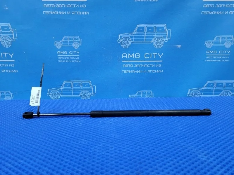 Амортизатор капота Mercedes-Benz C-Class 2011 A2048800029 W204 М271860, передний левый