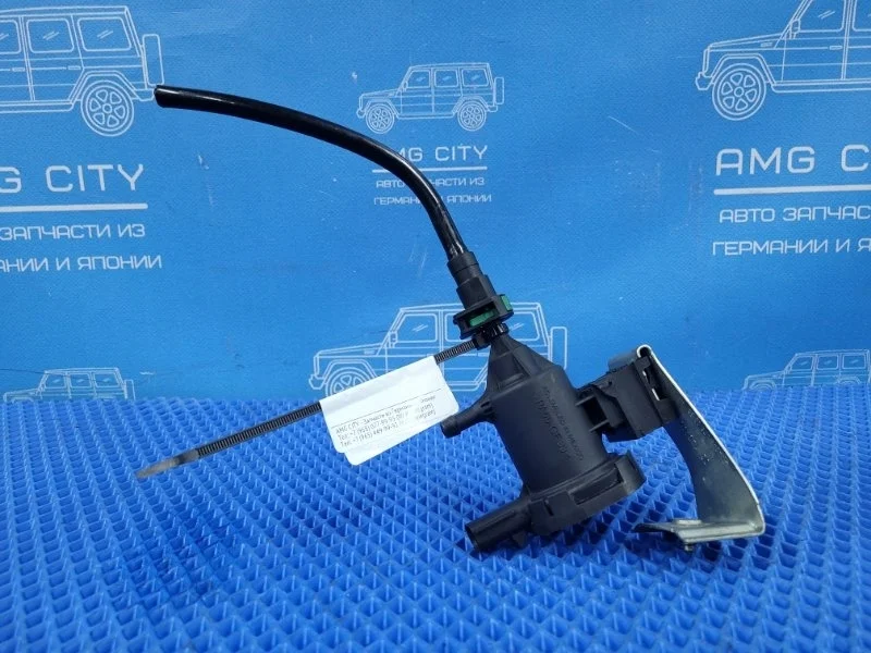 Клапан вентиляции топливного бака Mercedes-Benz E-Class 2013 A0014760532 W212 М276952