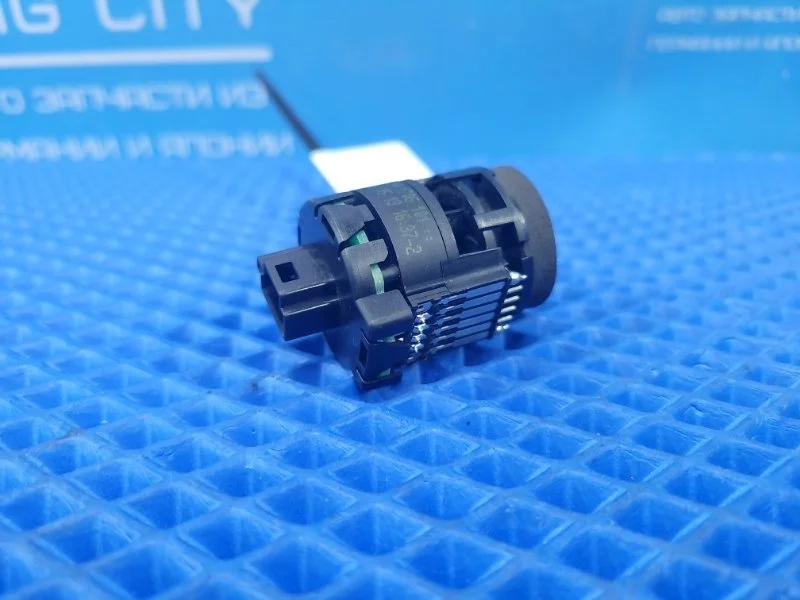 Датчик температуры Mercedes-Benz E-Class 2006 A2118300272 W211 М272964