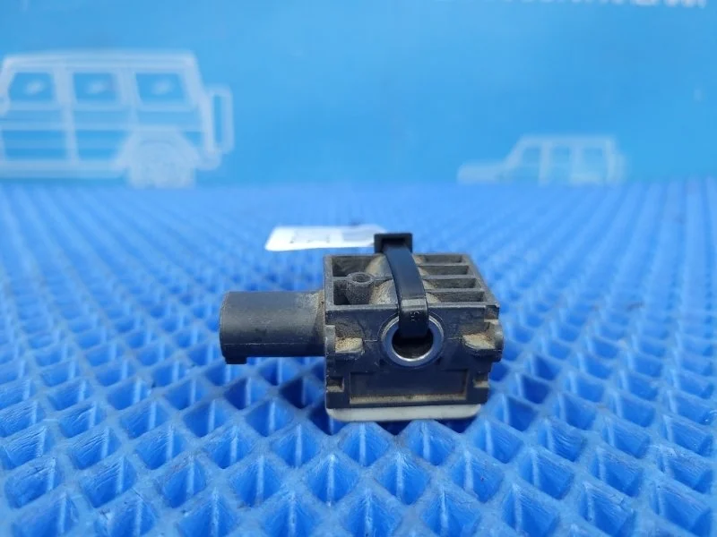 Датчик airbag Mercedes-Benz R-Class 2011 A0038202926 W251 М276958, передний правый