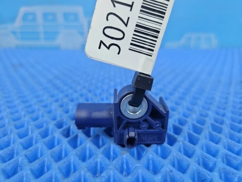 Датчик airbag Mercedes-Benz E-Class 2013 A2128204926 W212 М276952