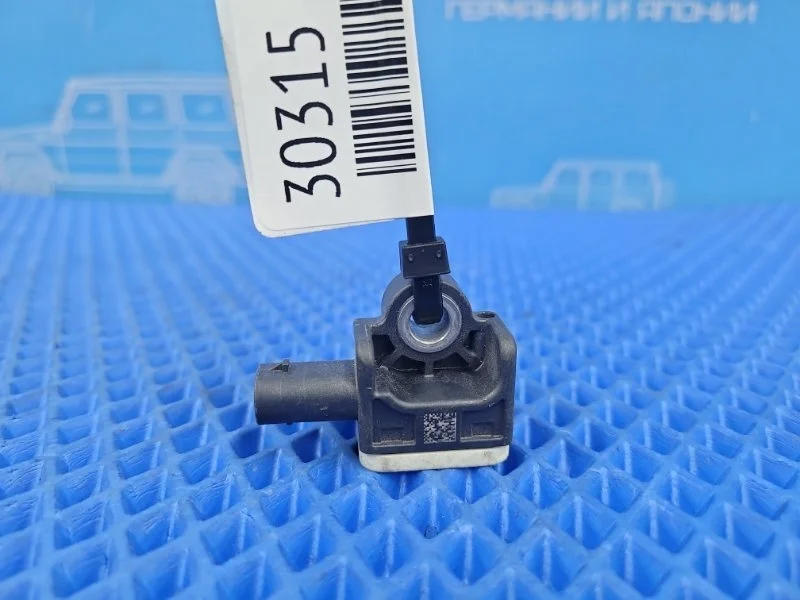 Датчик ускорения Mercedes-Benz Gl-Class 2015 A1668210151 X166 М276821