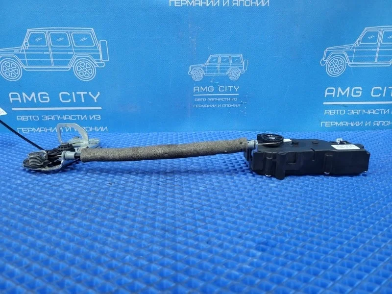 Доводчик двери багажника Mercedes-Benz C-Class 2013 A2047500060 W204 M271820