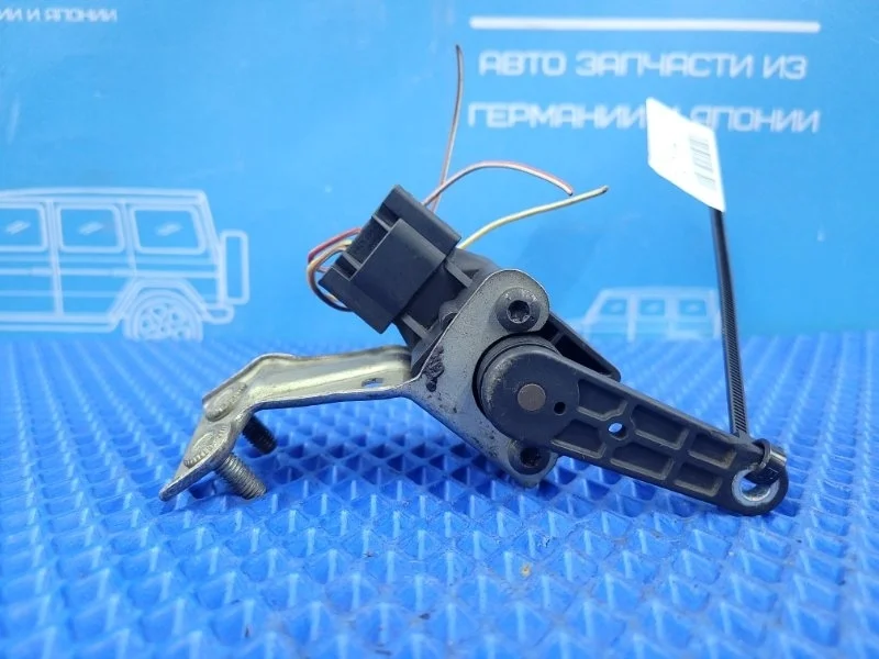 Датчик дорожного просвета Mercedes-Benz E-Class 2006 A0105427717 W211 М272964