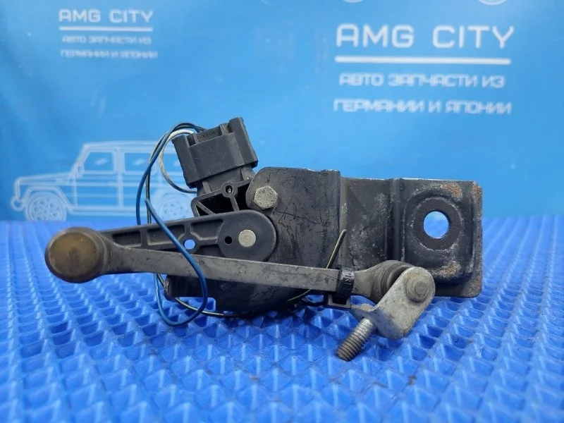 Датчик дорожного просвета Mercedes-Benz E-Class 2006 A0105427717 W211 М272964