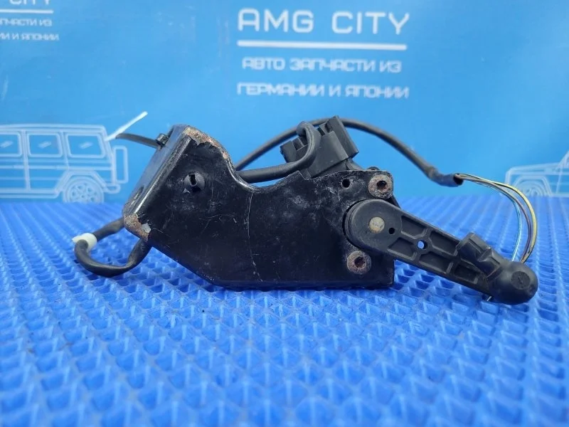 Датчик дорожного просвета Mercedes-Benz S-Class 2008 A0105427717 W221 M272