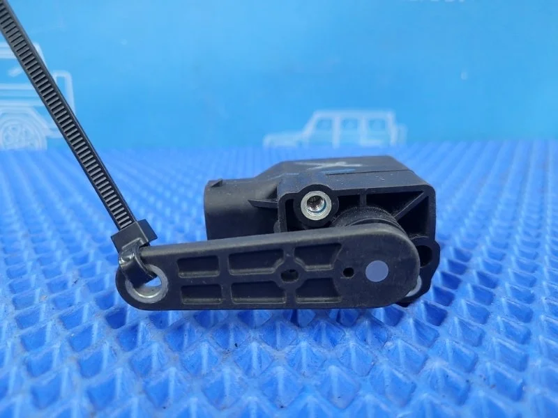 Датчик дорожного просвета Mercedes-Benz S-Class 2008 A0105427717 W221 M272