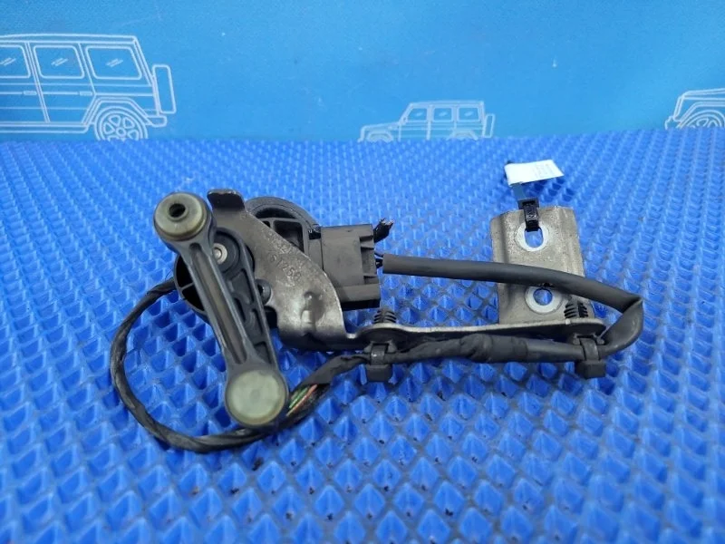 Датчик положения кузова Mercedes-Benz Gls-Class 2016 A0045429918 W166 278.928, задний