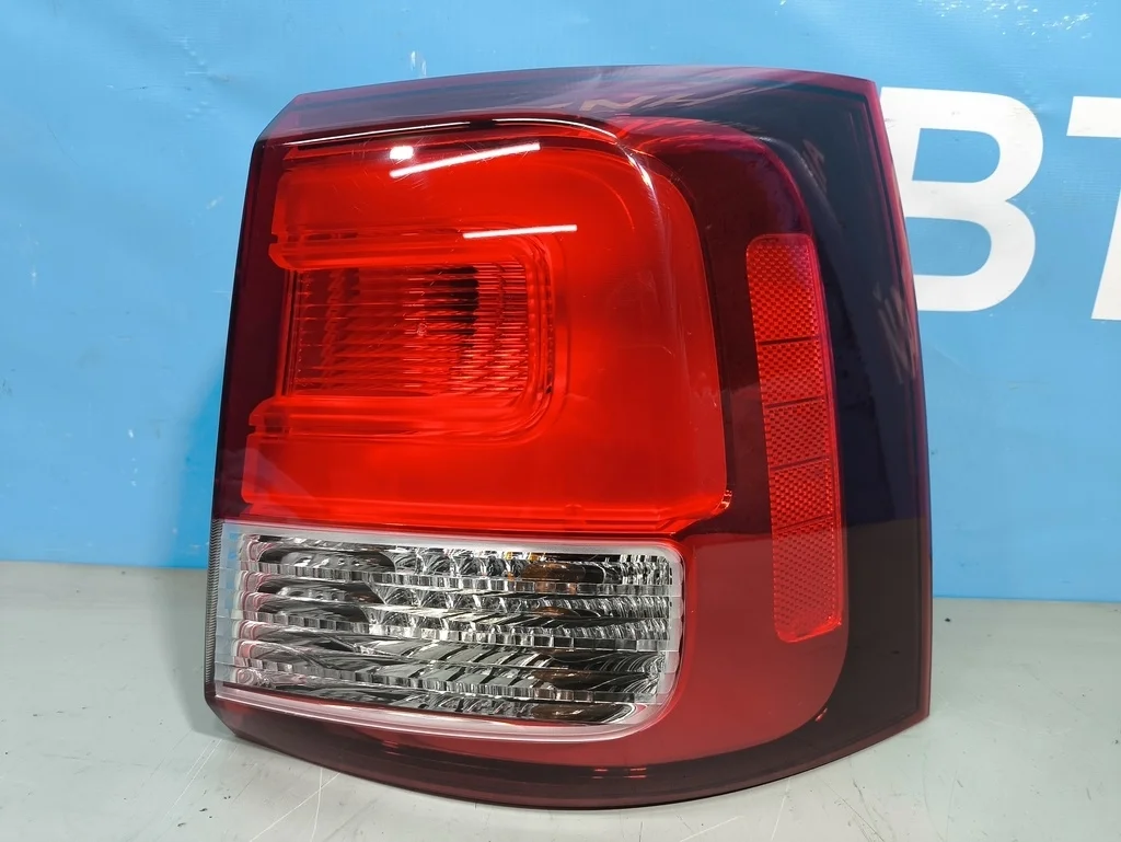 фонарь внешний Kia Sorento 2 XM FL 2012-2020 06.10.2012