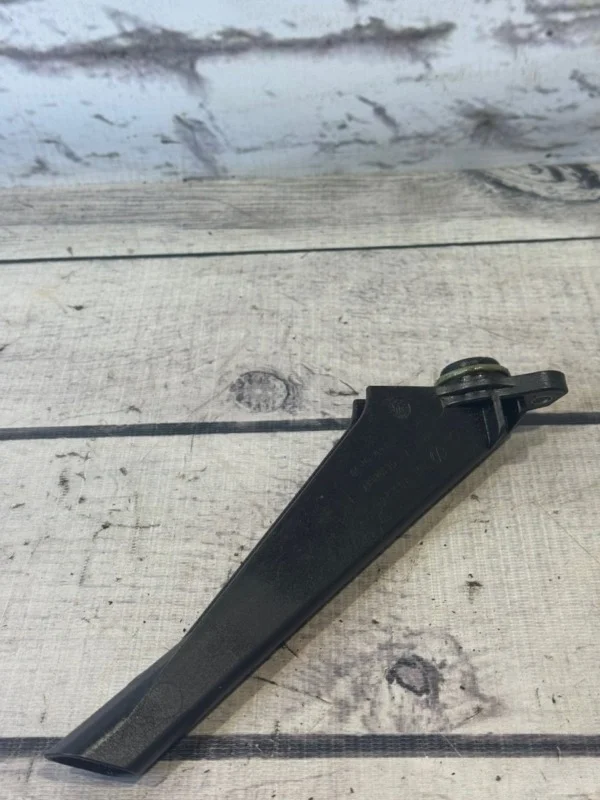 Маслозаборник Audi a4 2012