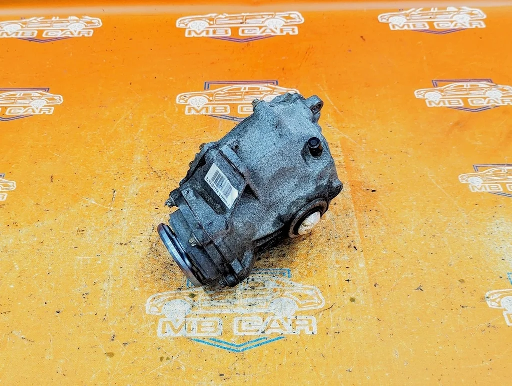 Редуктор передний Mercedes-Benz