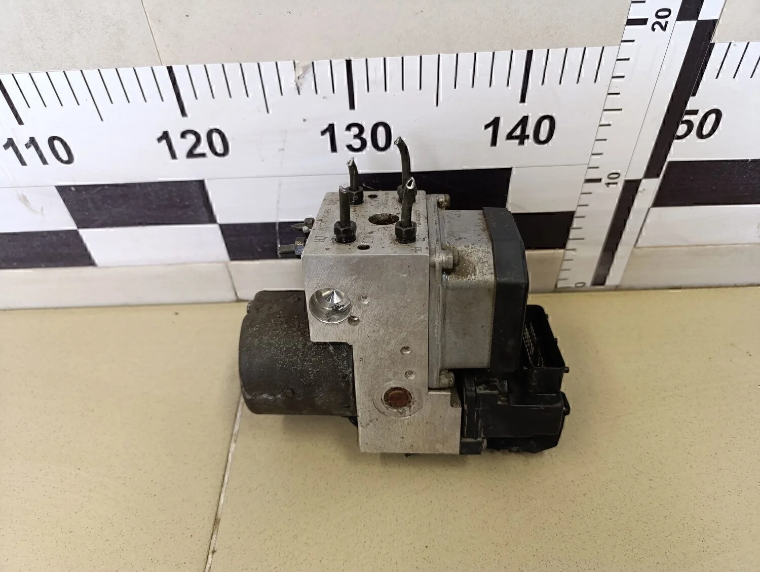 Блок ABS (насос) Magentis 2000-2005