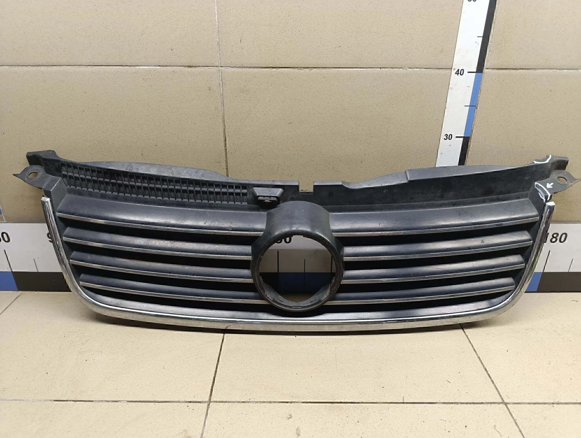 Решетка радиатора Passat [B5] 2000-2005