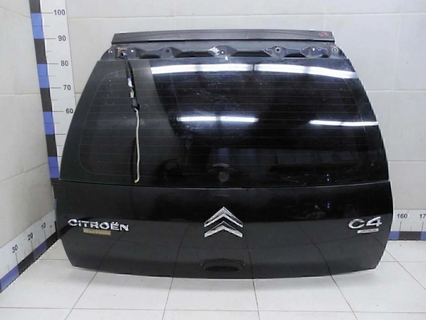 Дверь багажника со стеклом C4 2005-2011