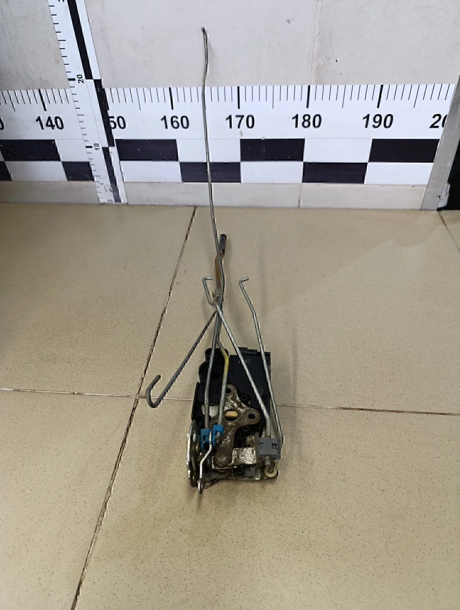 Замок двери передней левой Aveo (T250) 2005-2011