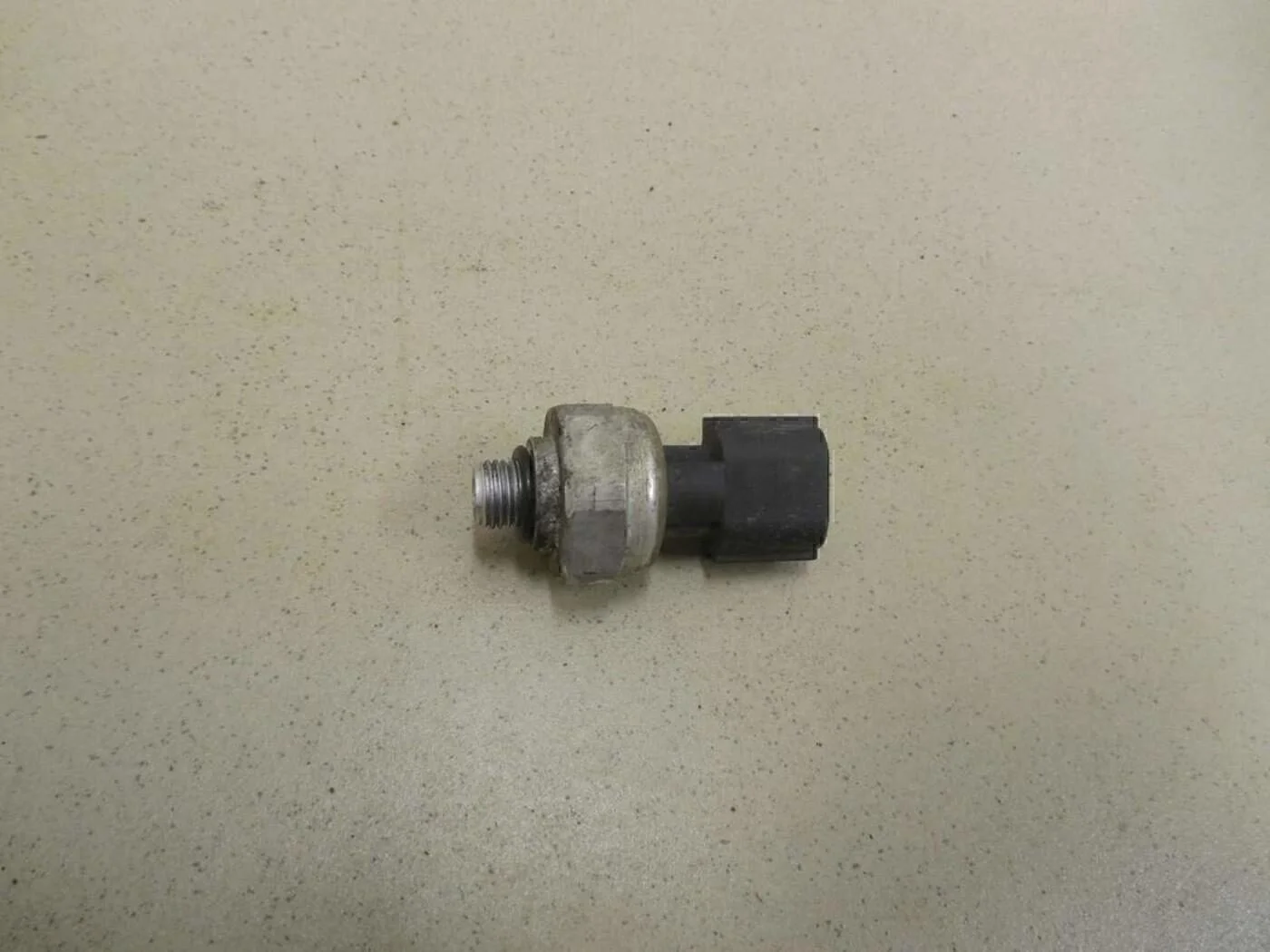 Датчик кондиционера Primera P11E 1996-2002