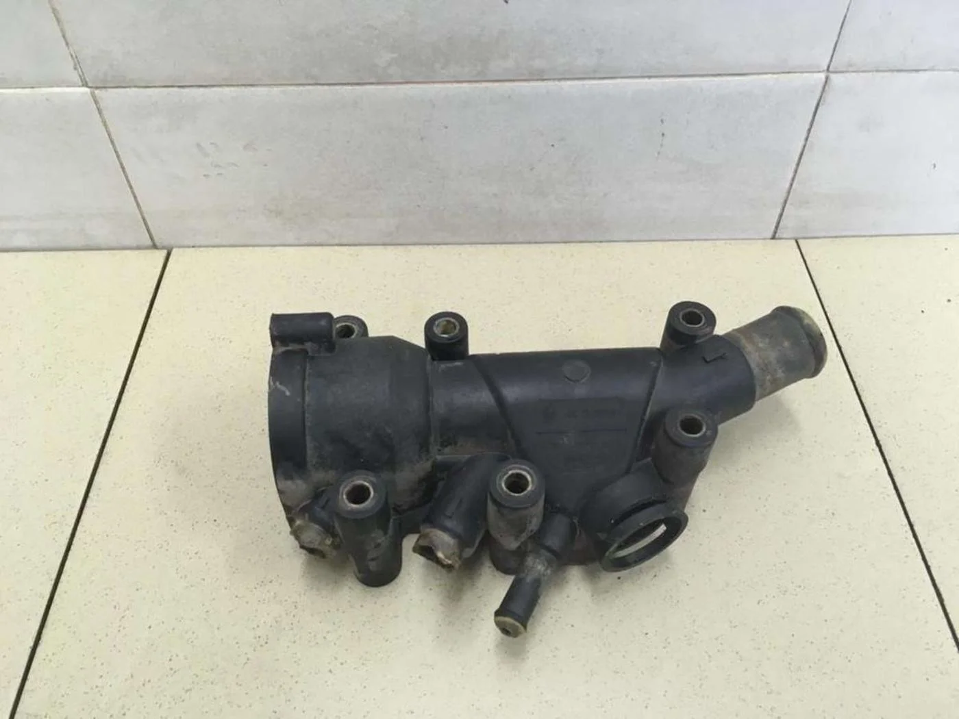 Корпус термостата Fusion 2002-2012