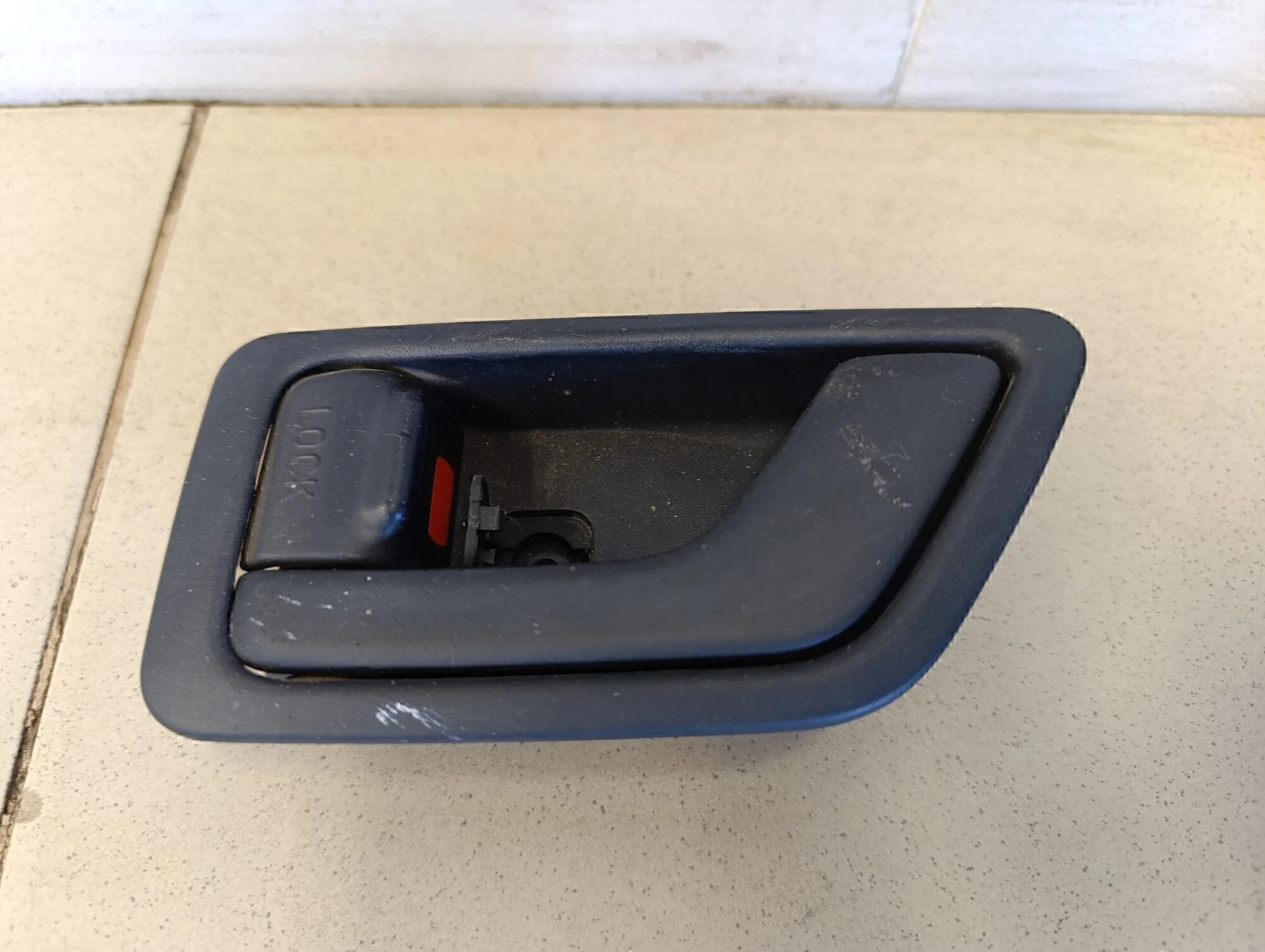 Ручка двери внутренняя левая Getz 2002-2010