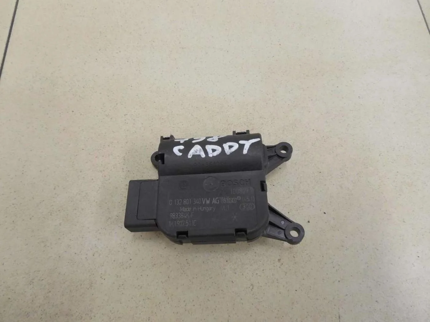 Моторчик заслонки отопителя Passat [B6] 2005-2010