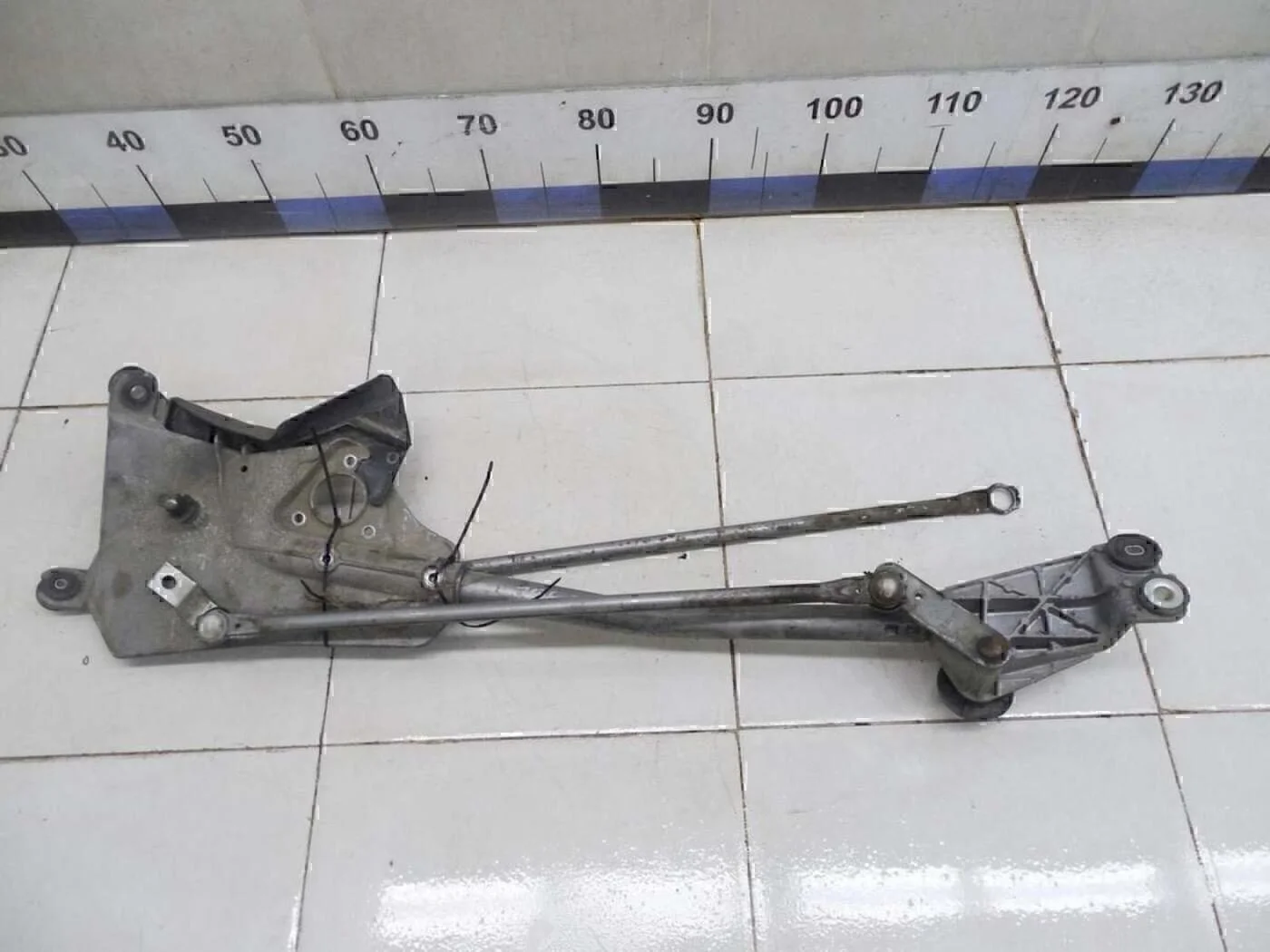 Трапеция стеклоочистителей FX (S50) 2003-2007