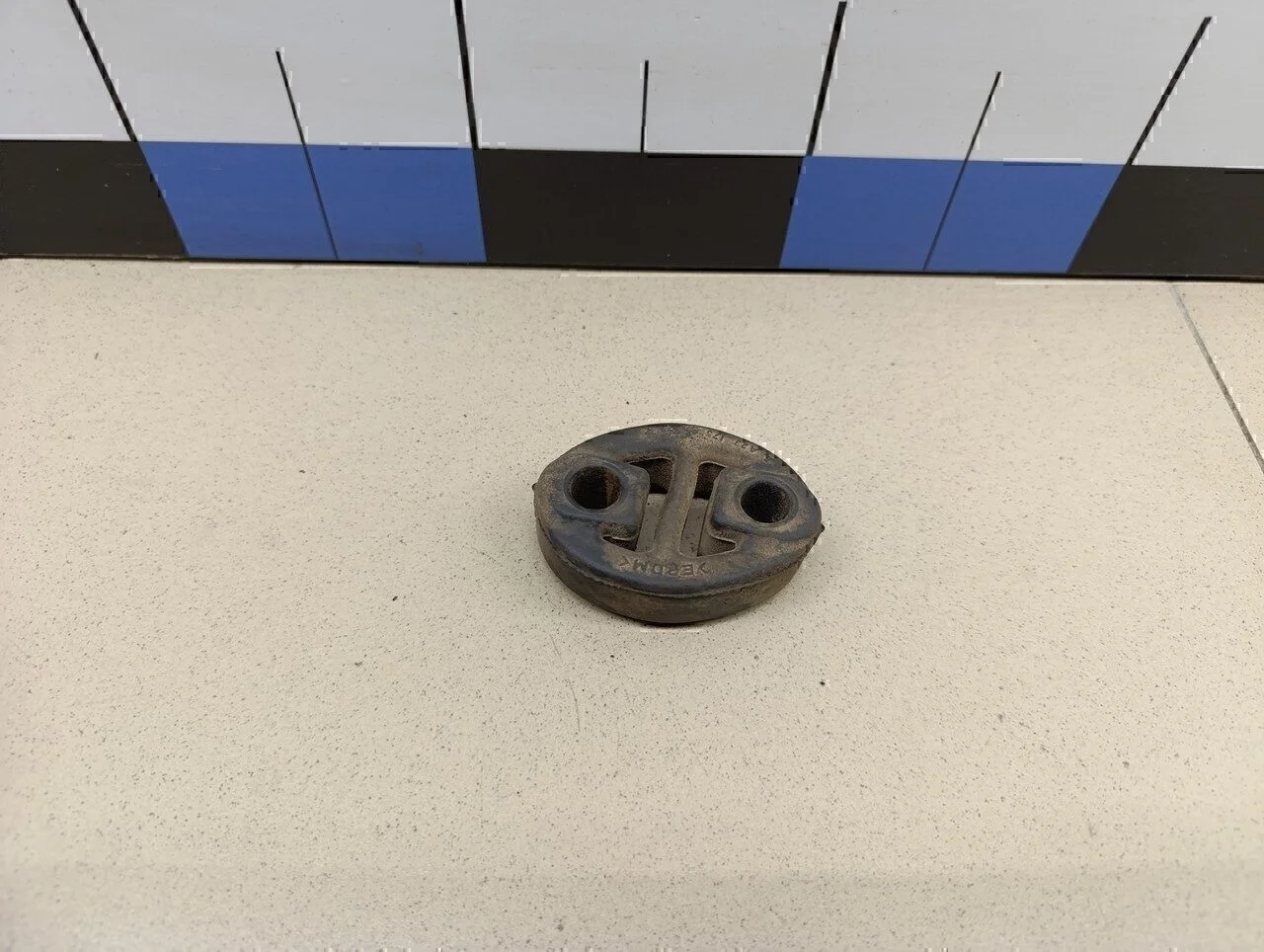 Резинка подвеса глушителя Camry XV40 2006-2011