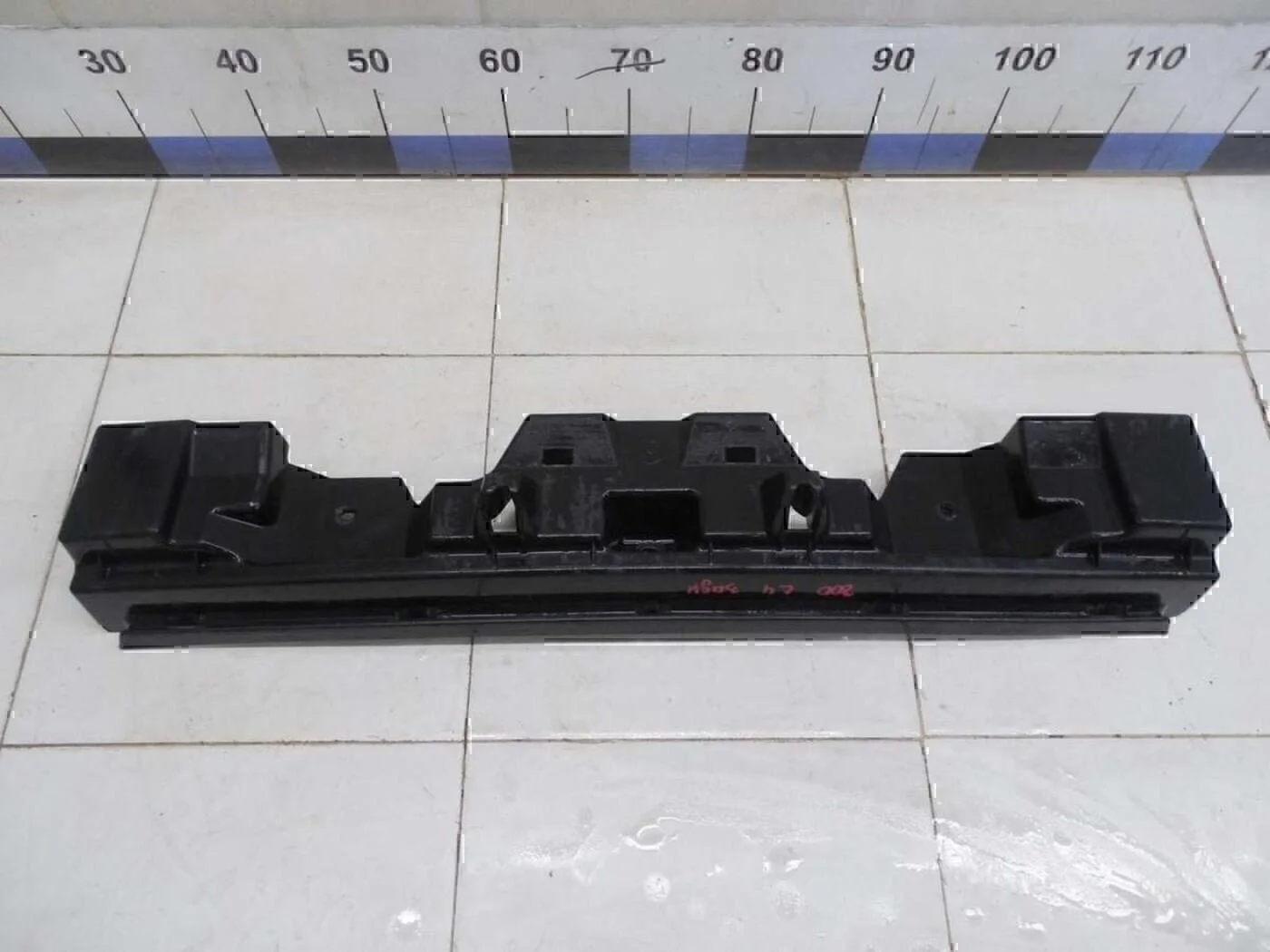 кронштейн заднего бампера C4 2005-2011