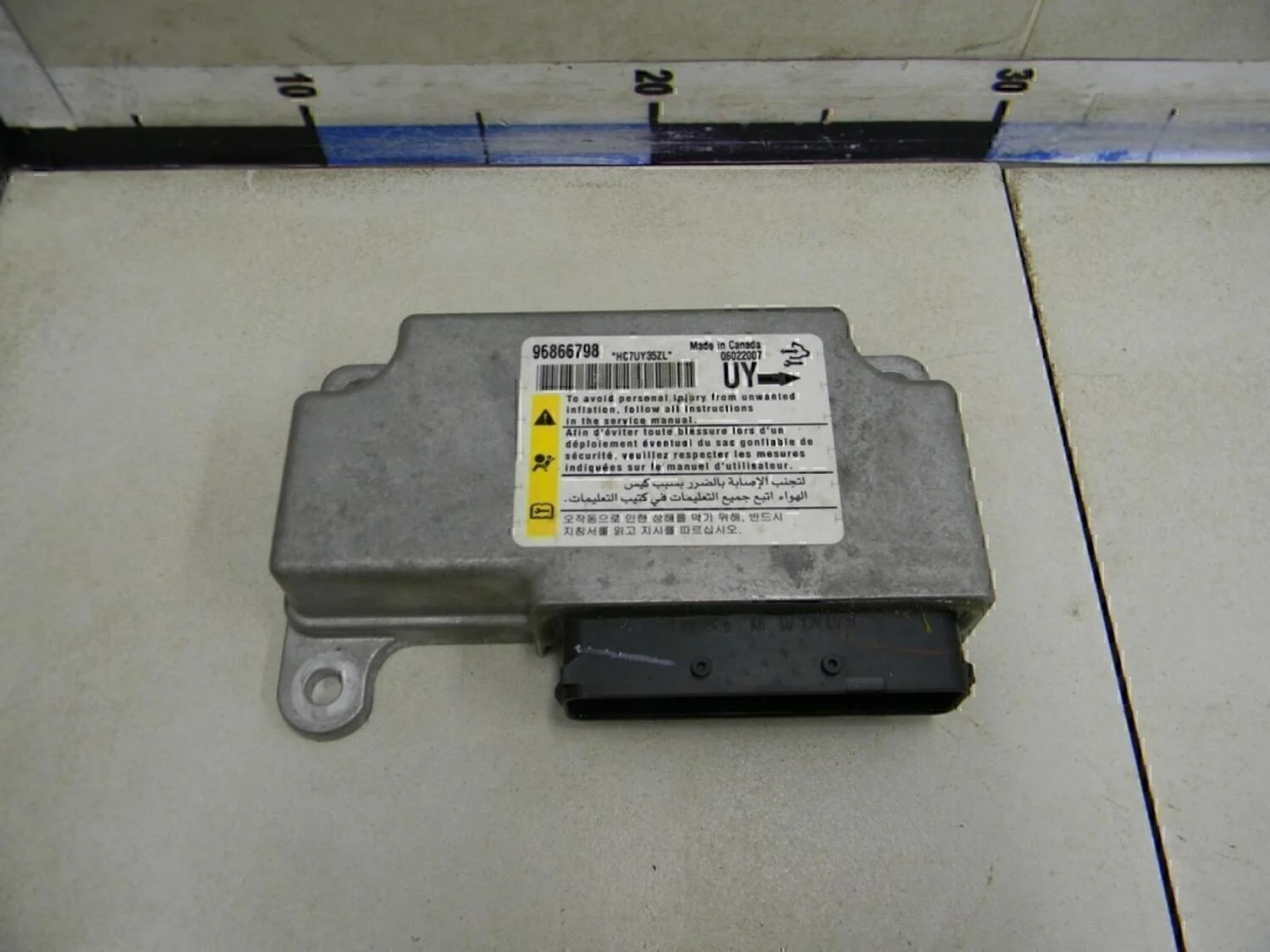 Блок управления AIR BAG Captiva (C100) 2006-2010