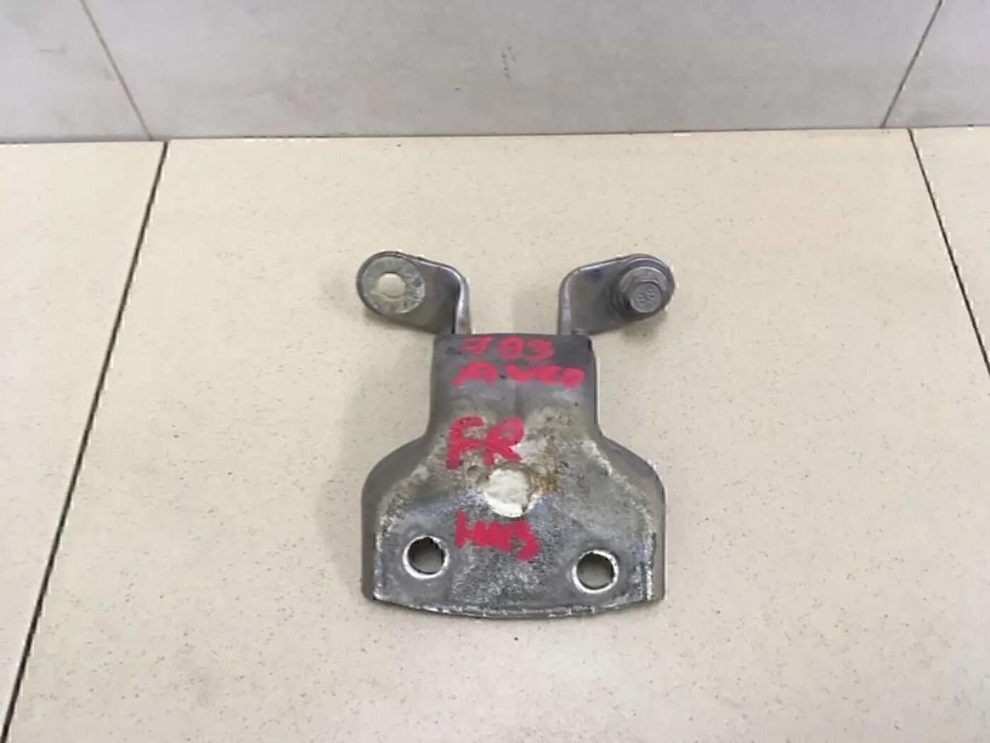 Петля двери передней Aveo (T250) 2005-2011