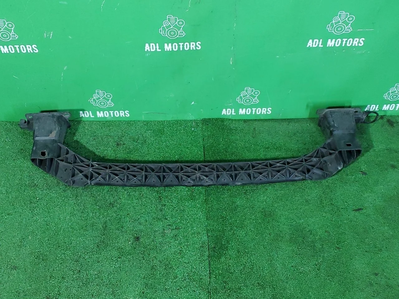 Усилитель бампера Citroen C4 2011-2017