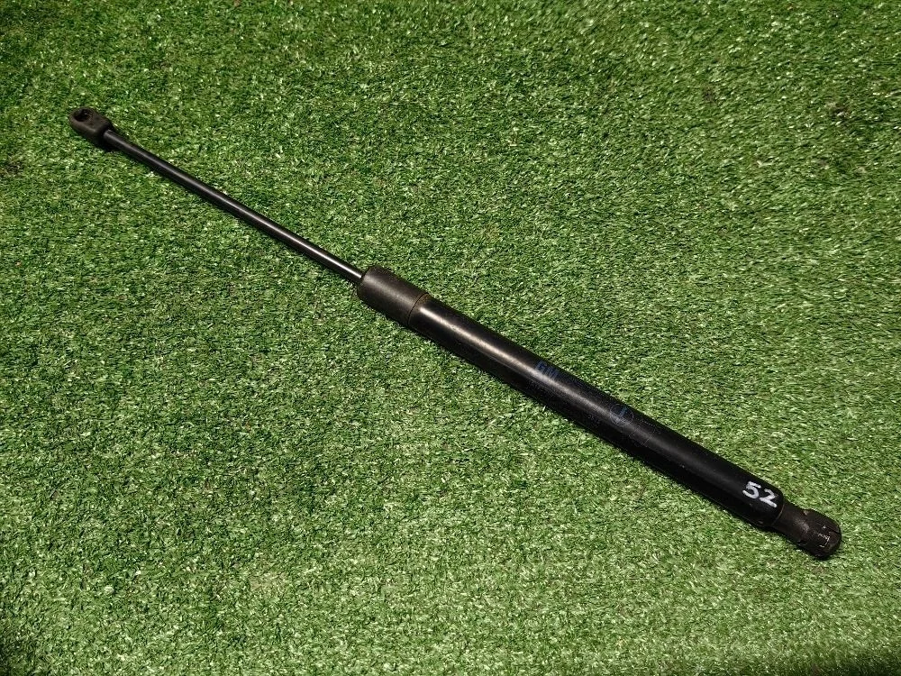 Амортизатор багажника Opel Zafira B