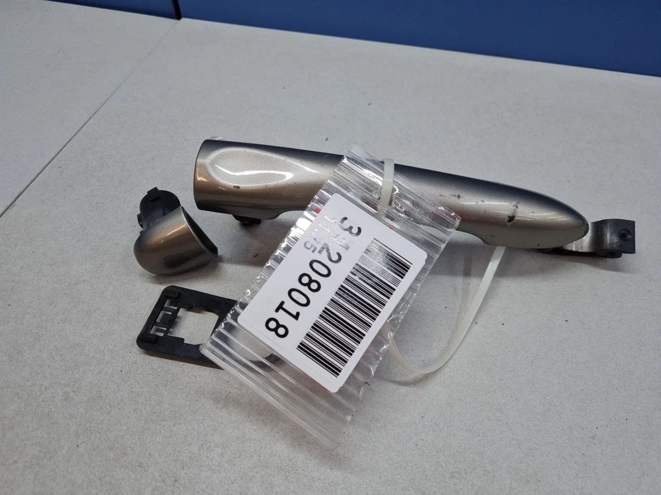 Ручка двери нaружная для Renault Megane 3 2009-2016