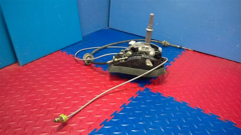 кулиса кпп BMW X5 E53 25167515431  M54B30 231 лс 3.0i 2001 BLACK SAPPHIRE METALLIC (475)