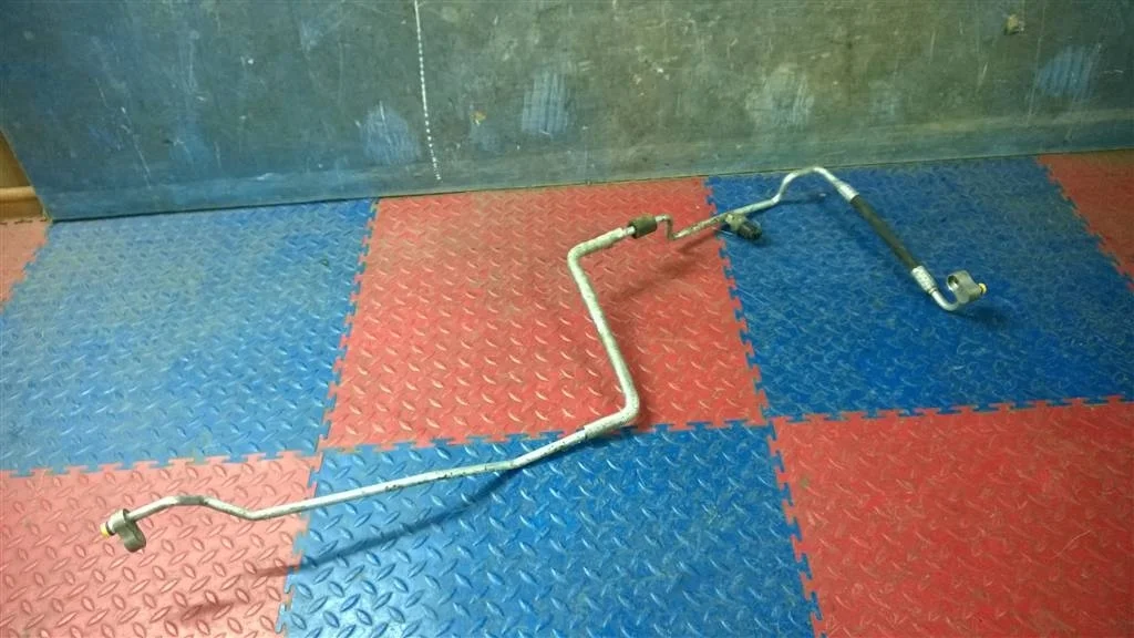 трубка кондиционера BMW X5 E53  M54B30 231 лс 3.0i