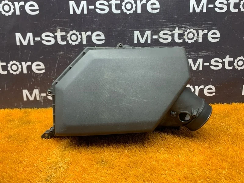 Корпус воздушного фильтра Volvo XC60 2015 31319684 DZ40 B4204T11